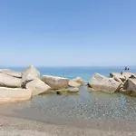 2 Bedroom Beautiful In